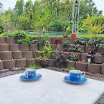 Apartman Le Jardin D'horace O Im Garten Von Horaz Volgelsheim