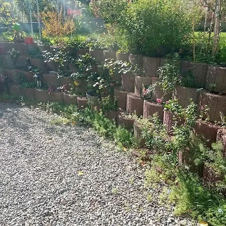 Le Jardin D'horace O Im Garten Von Horaz Apartament